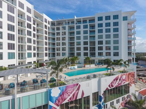 111 S PINEAPPLE AVENUE S UNIT 812