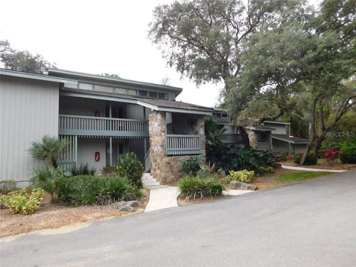 815 PINEWOOD COURT UNIT 3125