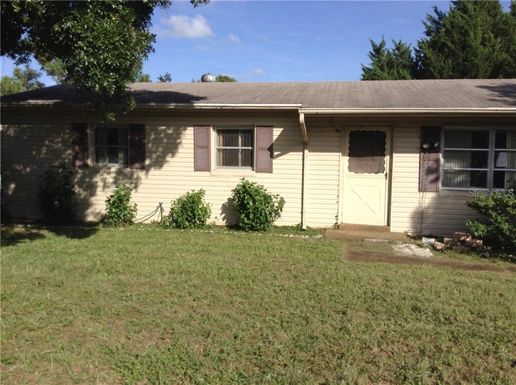 305 JERU BOULEVARD UNIT B