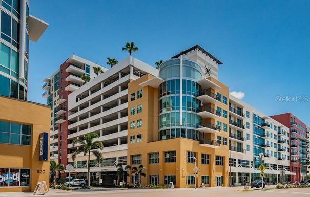 1208 E KENNEDY BOULEVARD UNIT 1227