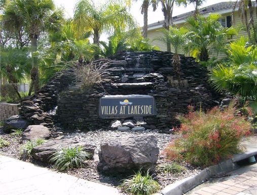 1939 SUMMER CLUB DRIVE UNIT 111