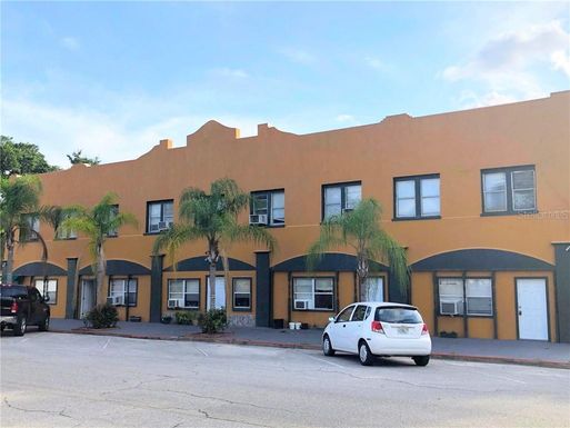 475 UMATILLA BOULEVARD UNIT 02