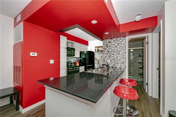 3012 PARKWAY BOULEVARD UNIT 305