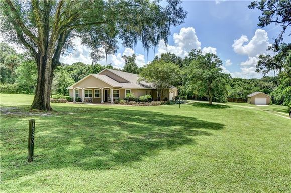 1620 STRATHCONA AVENUE