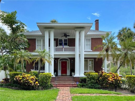 4301 W AZEELE STREET