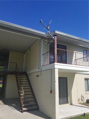 300 CHEROKEE COURT UNIT H