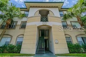 17104 CARRINGTON PARK DRIVE UNIT 517