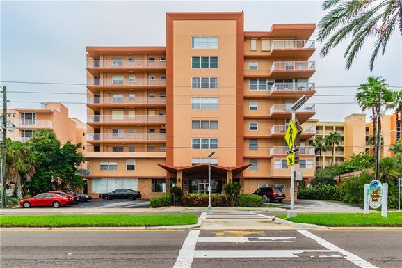 16400 GULF BOULEVARD UNIT 810