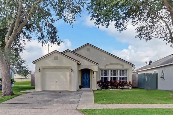 220 DANIELS POINTE DRIVE