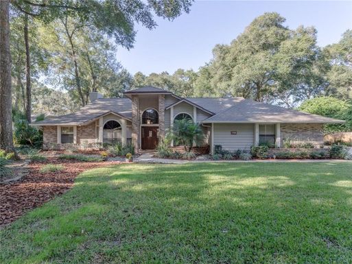 1408 DEER LAKE CIRCLE