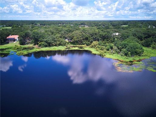 GOLF LINKS BOULEVARD LOT 3