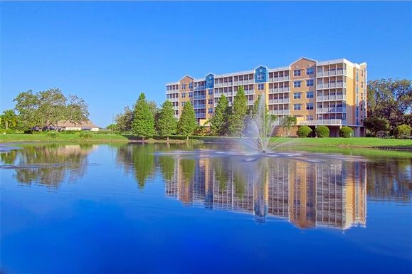 960 STARKEY ROAD UNIT 7405