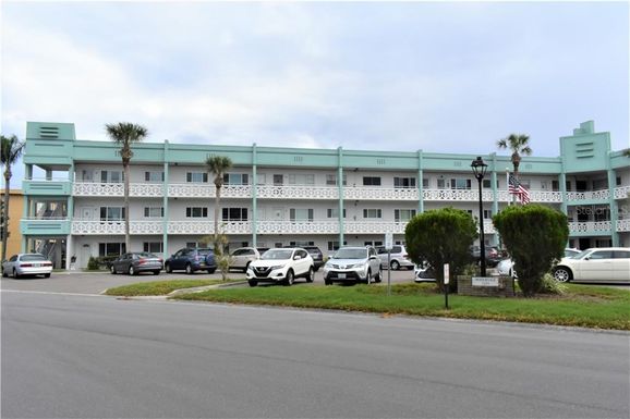 2455 FINLANDIA LANE UNIT 29