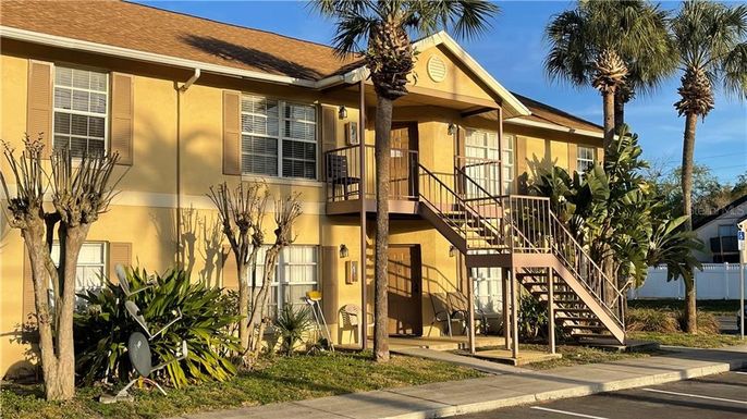 3651 N GOLDENROD ROAD UNIT A-205