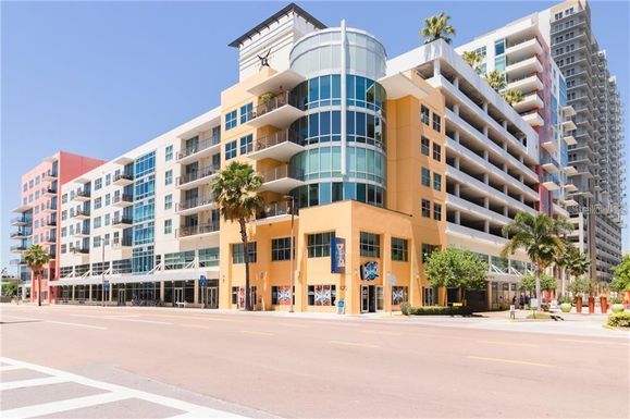 1120 E KENNEDY BOULEVARD UNIT 1230