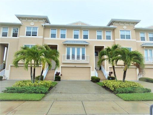 7063 ISLAMORADA CIRCLE