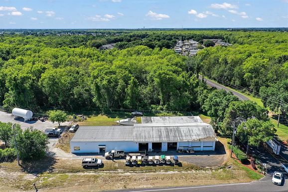 5941 US HIGHWAY 17 92 W