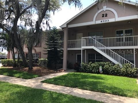 4923 SUNNYBROOK DRIVE UNIT 11