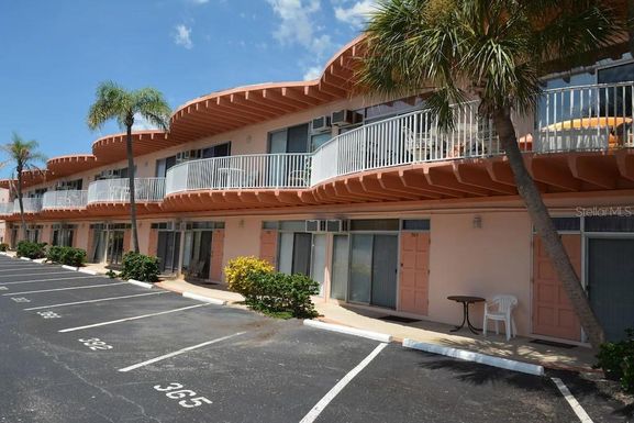 18399 GULF BOULEVARD UNIT 400