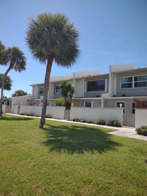 185 PALMETTO AVENUE UNIT 38