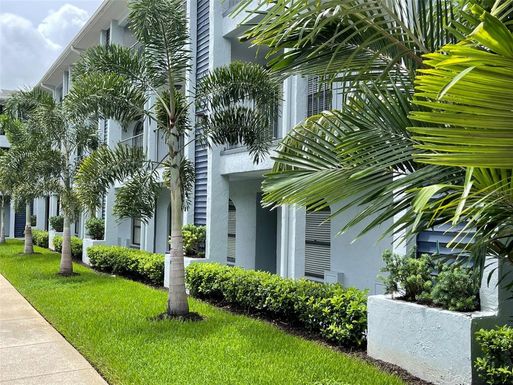 25209 NORTHLAKE DRIVE