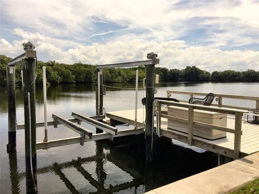 7127 MOUNT PINEY ROAD NE UNIT 718