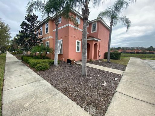 601 LAS FUENTES DRIVE