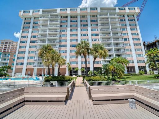 675 S GULFVIEW BOULEVARD UNIT PH4