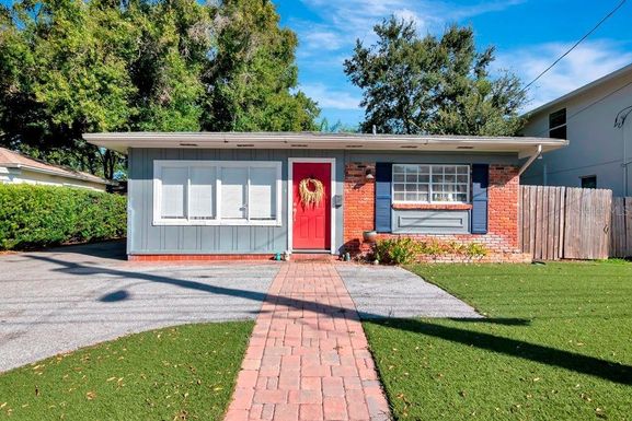 3815 W BAY TO BAY BOULEVARD