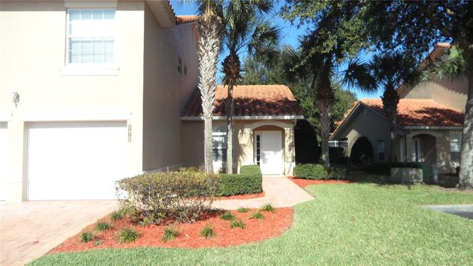 5418 COMPASS POINTE UNIT 01-102