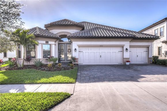 4372 NIGHT STAR TRAIL