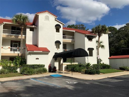 443 HAMPTONCREST CIRCLE UNIT 103