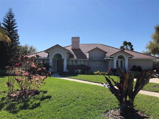 12102 CRESCENT COVE COURT