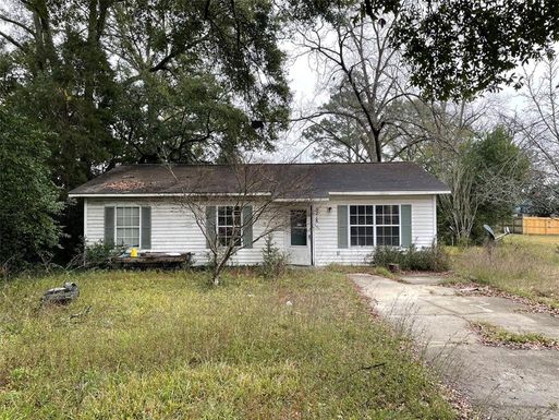 5276 ALABAMA STREET, GRACEVILLE FL 32440