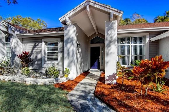 10324 ASHLEY OAKS DRIVE