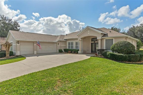 9060 LAUREL RIDGE DRIVE