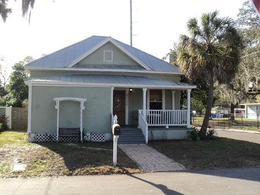 3120 N WOODROW AVENUE