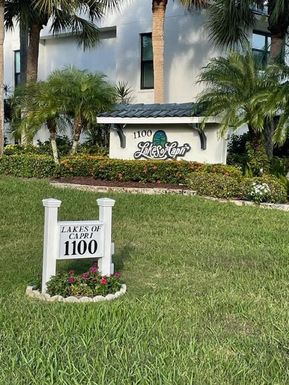 1100 CAPRI ISLES BOULEVARD UNIT 212