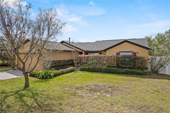 11736 FOXGLOVE DRIVE