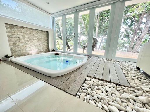 502 VISTAMAR PRINCESS UNIT 502