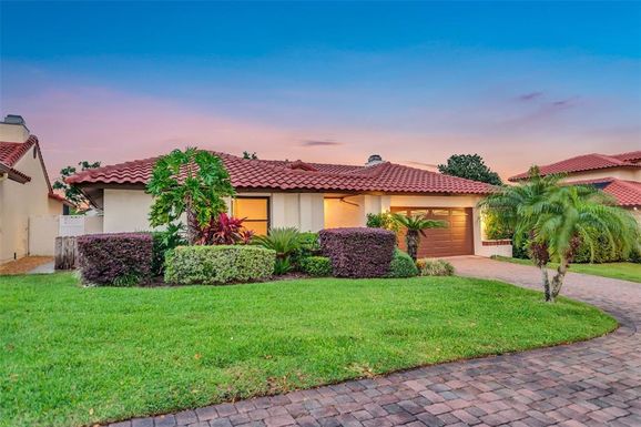 7808 THE ESPLANADE COURT