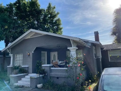 205 N MATANZAS AVENUE