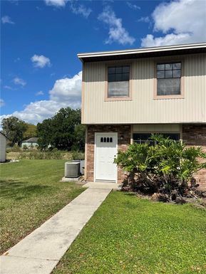 1440 RIDGE LAKE COURT