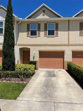 3827 STRAFFORD PLACE