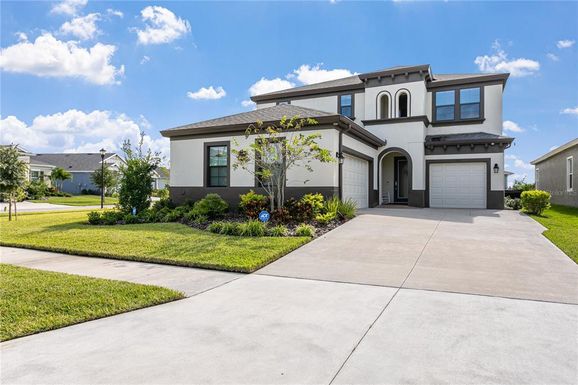 5302 SILVER SUN DRIVE