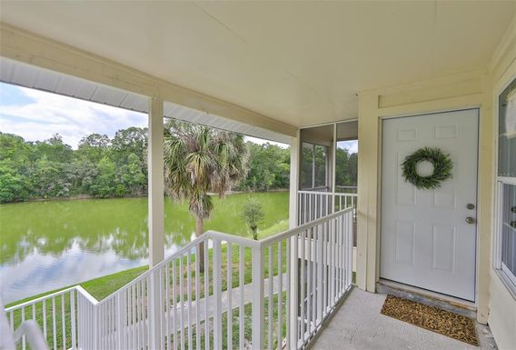 806 LAKE HAVEN SQUARE UNIT 207