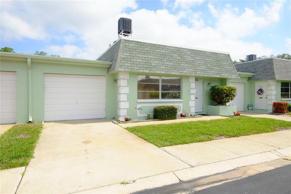 6815 VERSAILLES N UNIT 7