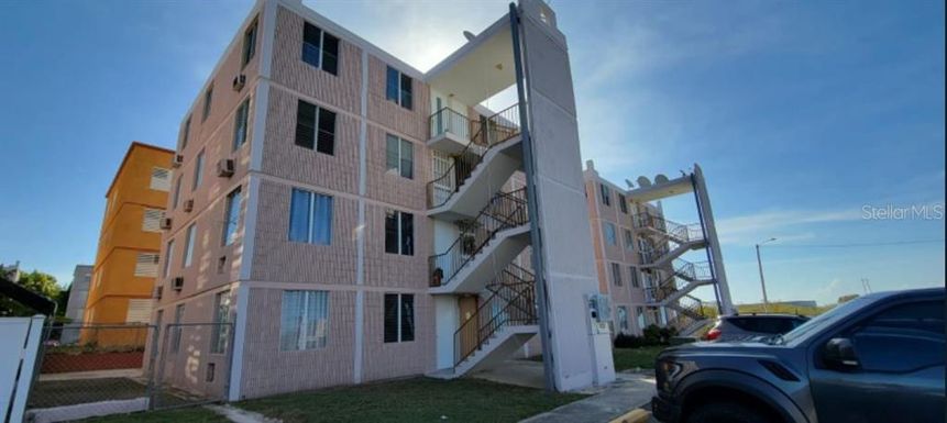 124 CONDOMINIO MONTEMAR Bldg 1523