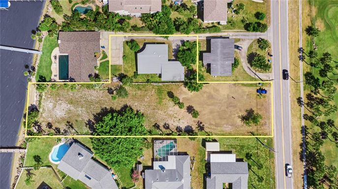 2914 S PENINSULA DRIVE