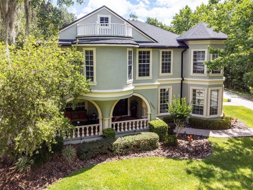 13307 LAKE LIVE OAK DRIVE